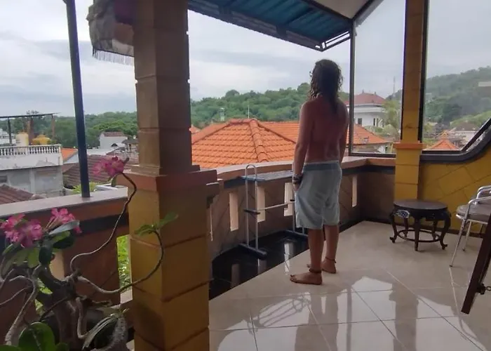 Harmony 2* Padang Bai